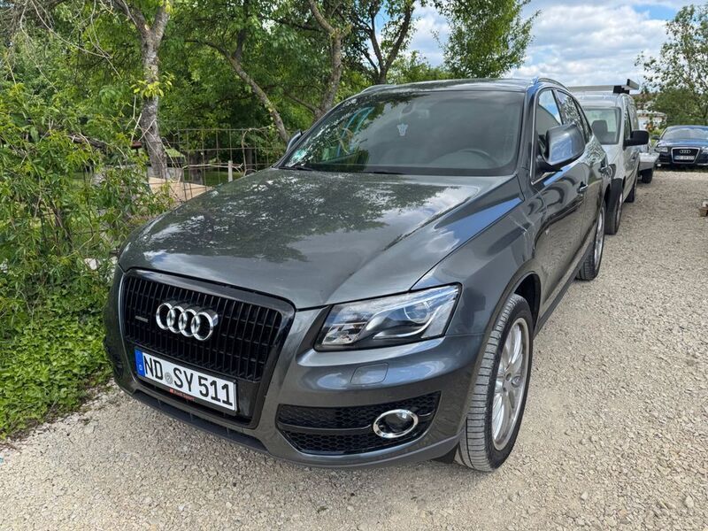 Grau Gebraucht 2010 Audi Q5 Ambiente SUV | 11.990 € (Fairer Preis) - Bild 1/4