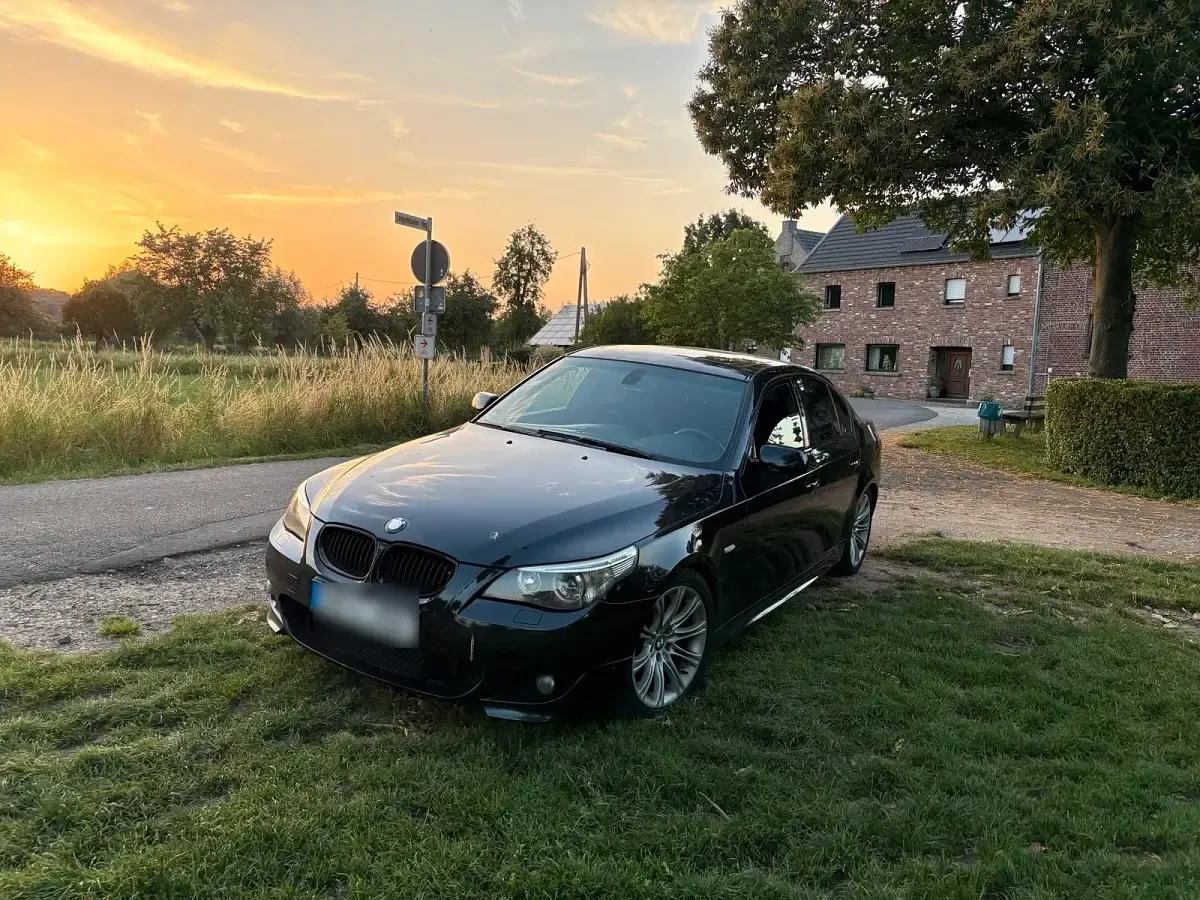Gebraucht BMW 550 M Sport 367 PS (269 kW) 2006 Schwarz Limousine