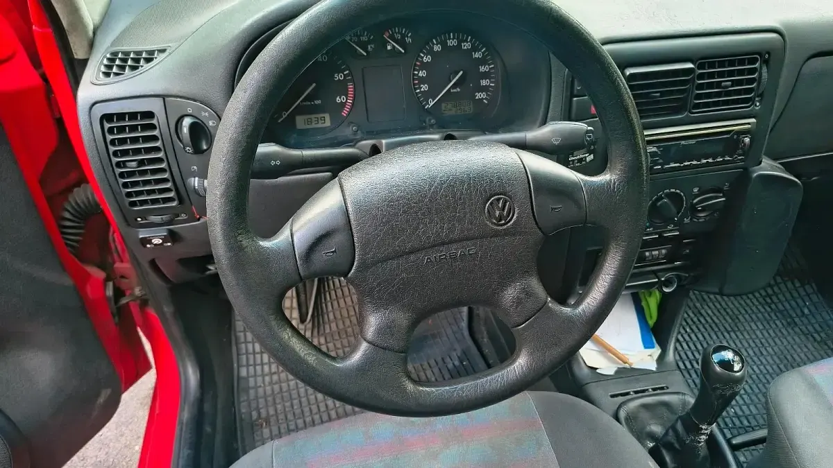 Occasion VW Polo 75 ch (55 kW) 1998 Rouge Coupé