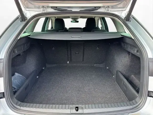 Gebraucht Skoda Octavia Style 150 PS (110 kW) 2022 Silber Kombi