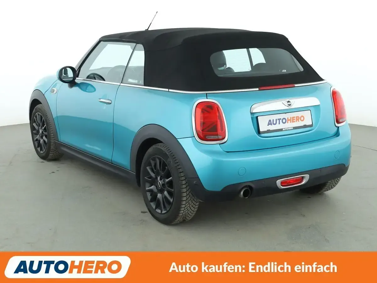 Usado Mini Cooper Cabriolet 136 CV (100 kW) 2018 Azul Descapotable
