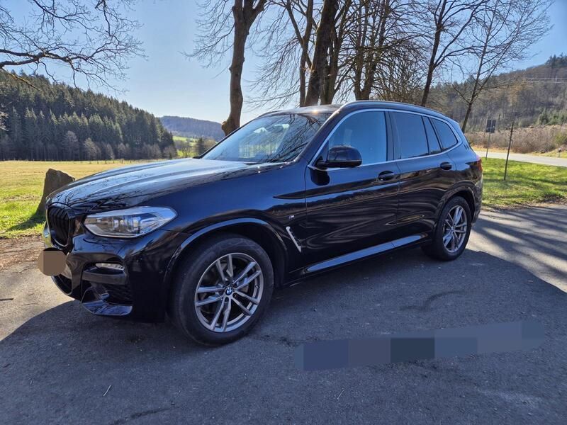 Schwarz Gebraucht 2021 BMW X3 Efficient Dynamics SUV | 33.000 € - Bild 1/4