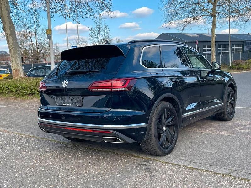Gebraucht VW Touareg Atmosphere 286 PS (210 kW) 2020 Blau SUV