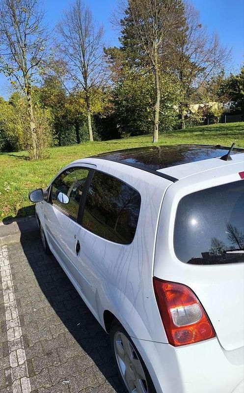 Gebraucht Renault Twingo Authentique 75 PS (55 kW) 2011 Kleinwagen