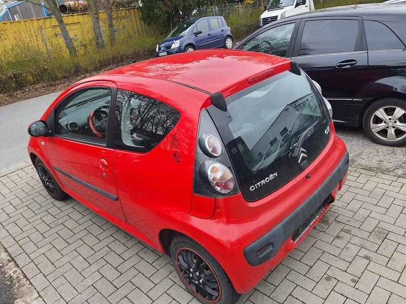 Gebraucht Citroën C1 68 PS (50 kW) 2009 Rot Kleinwagen