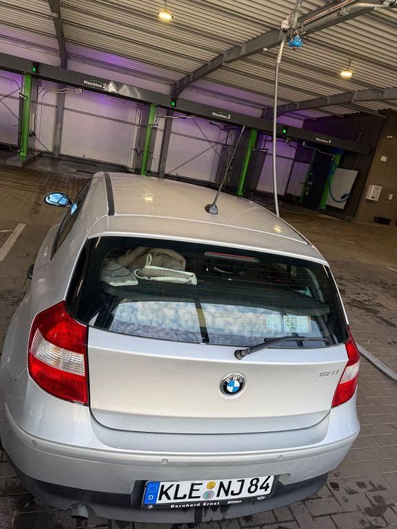 Gebraucht BMW 118 143 PS (105 kW) 2005 Silber Kleinwagen