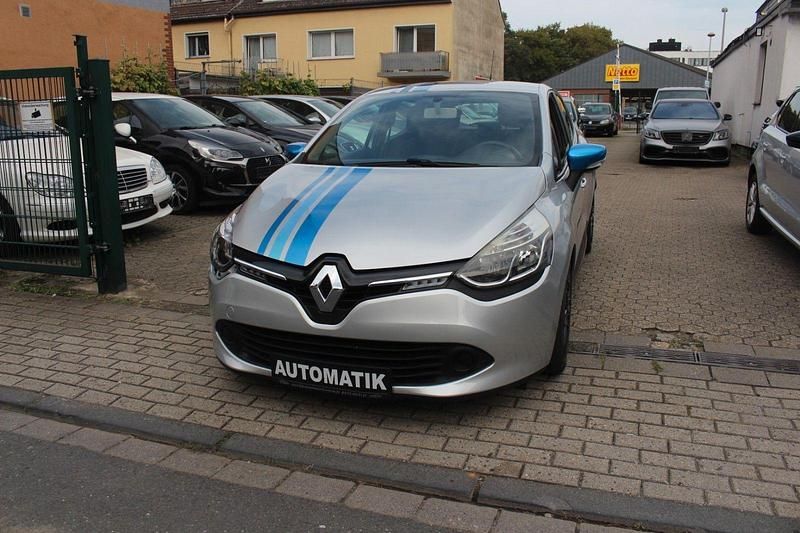 Silber Gebraucht 2014 Renault Clio IV Dynamique Kleinwagen | 8.250 € (Fairer Preis) - Bild 1/4