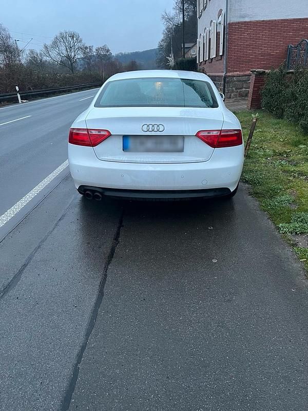 Gebraucht Audi A5 180 PS (132 kW) 2009 Weiß Coupé