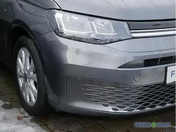 Gebraucht VW Caddy Maxi 122 PS (89 kW) 2022 Indiumgrau metallic Van / Kleinbus