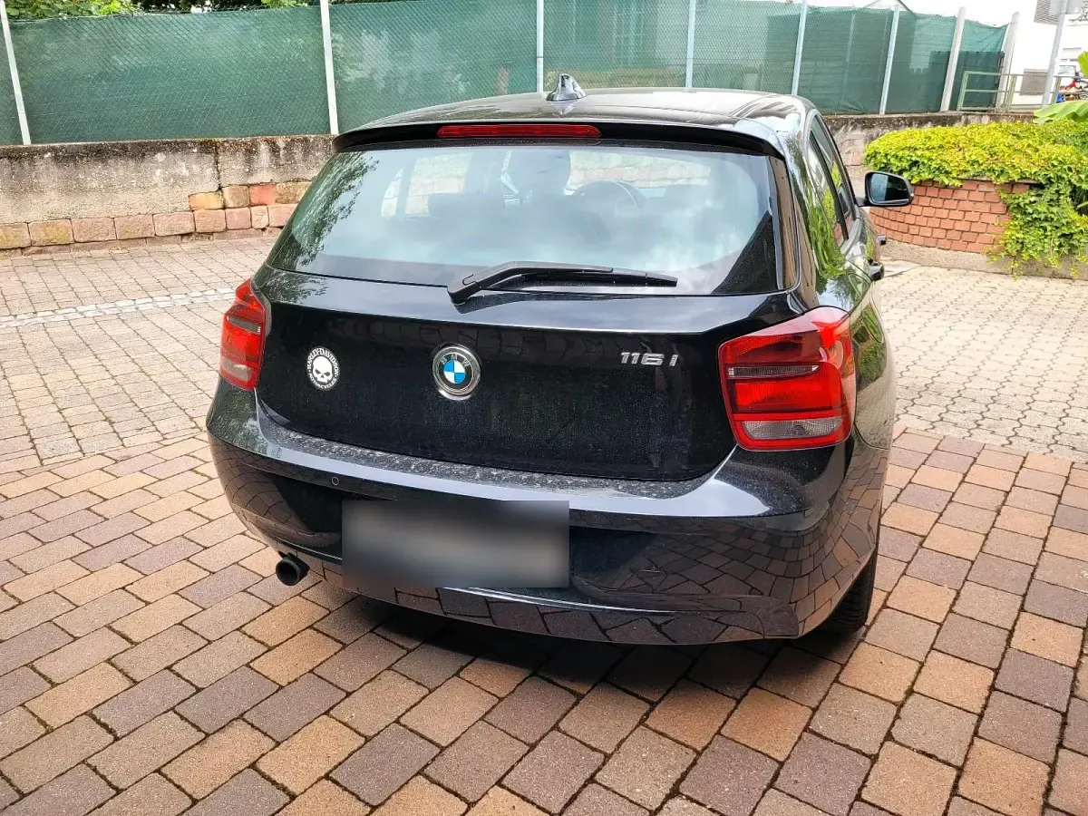 Gebraucht BMW 116 136 PS (100 kW) 2015 Schwarz Kleinwagen