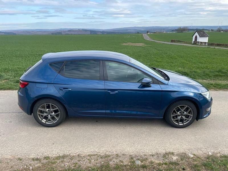 Gebraucht Seat Leon FR 125 PS (91 kW) 2016 Blau Limousine