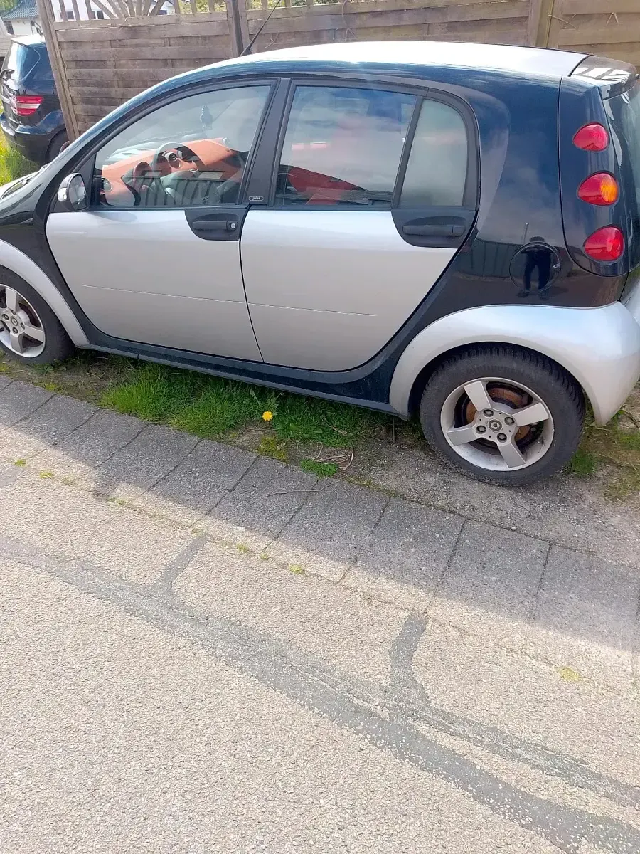 Gebraucht Smart ForFour 75 PS (55 kW) 2006 Schwarz Kleinwagen
