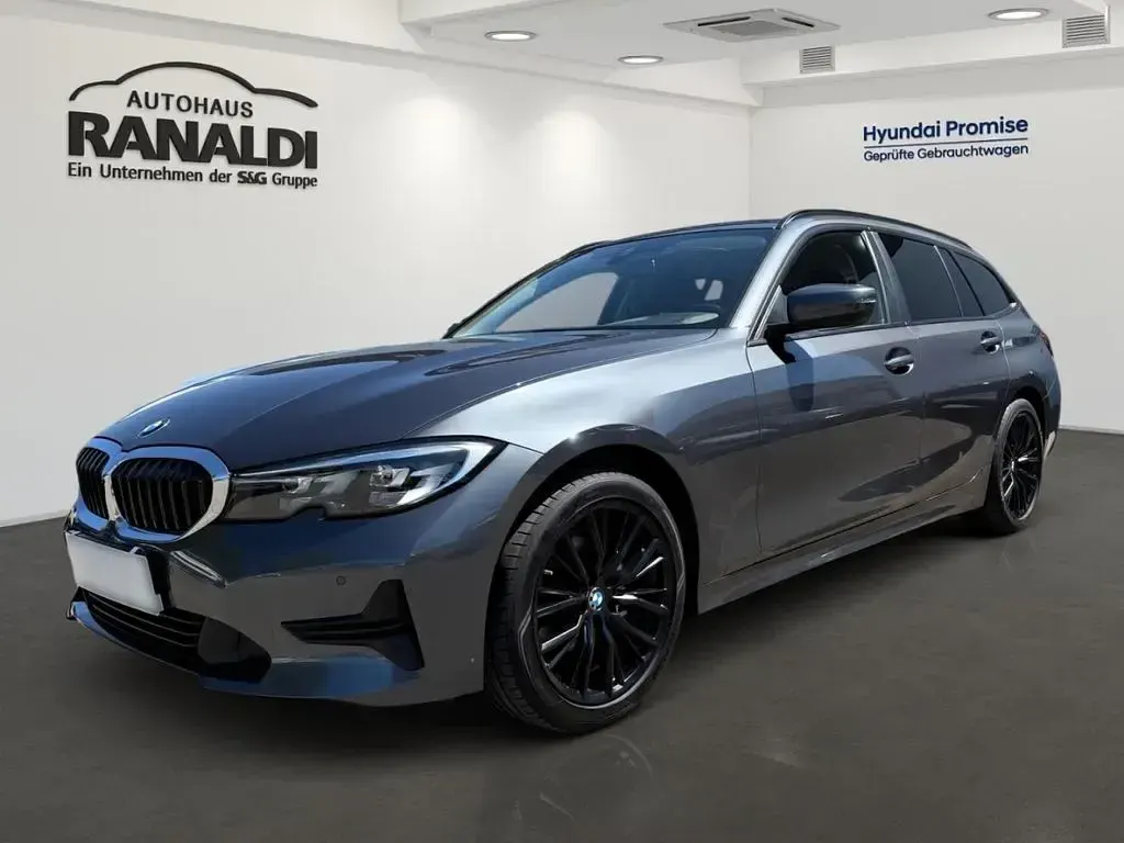Gebraucht BMW 318 Advantage 156 PS (114 kW) 2021 Kombi