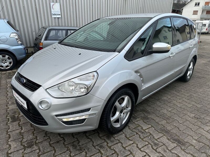 Silber Gebraucht 2010 Ford S-MAX Trend Van / Kleinbus | 5.500 € (Fairer Preis) - Bild 1/4
