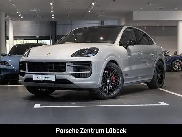 Weiss Neu 2025 Porsche Cayenne GTS SUV | 183.726 € - Bild 1/1