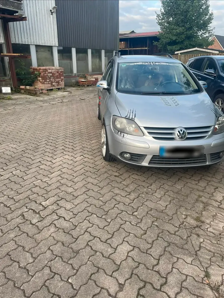 Gebraucht VW Golf Plus Cross 140 PS (102 kW) 2008 Kleinwagen