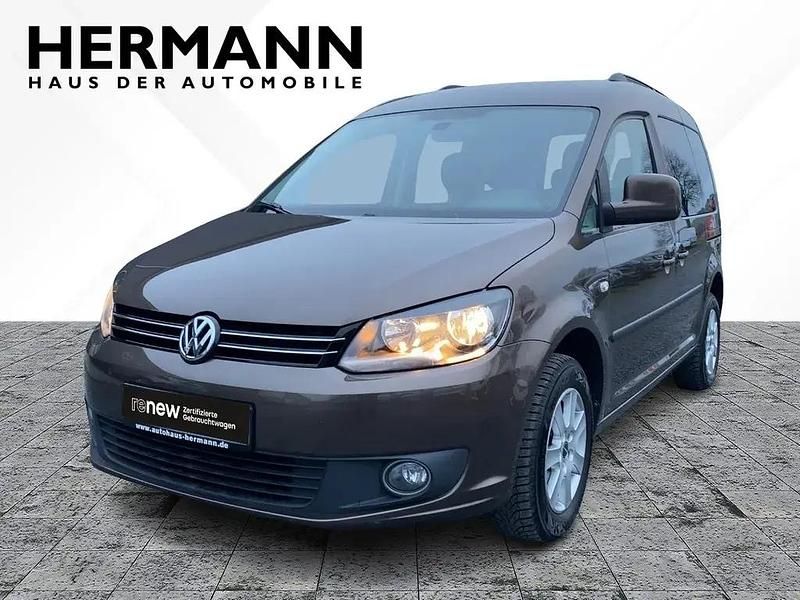 Braun Gebraucht 2015 VW Caddy Comfortline Van / Kleinbus | 13.109 € (Teuer) - Bild 1/4