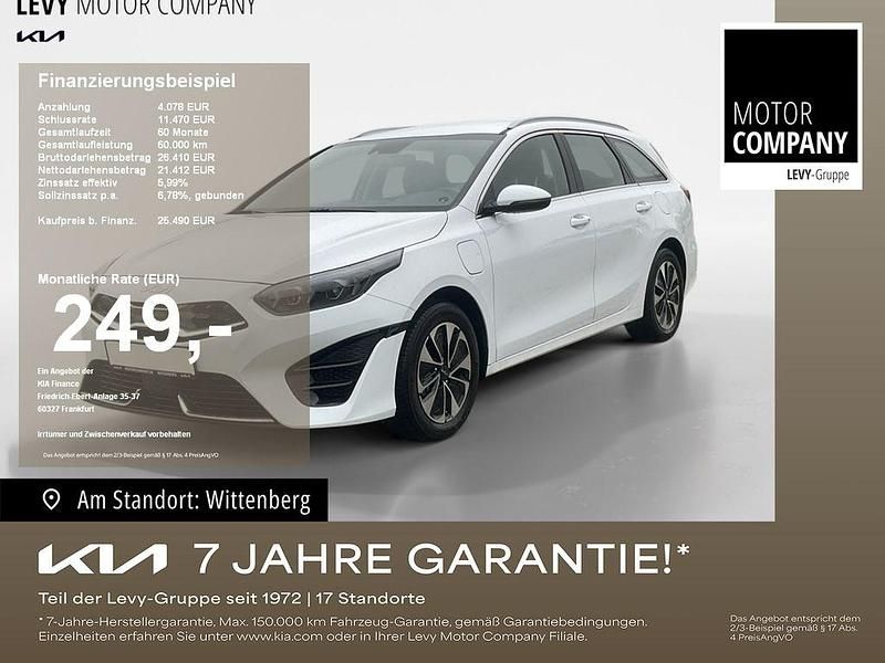 Weiß Gebraucht 2023 Kia Ceed Vision Kombi | 25.490 € (Etwas zu teuer) - Bild 1/4