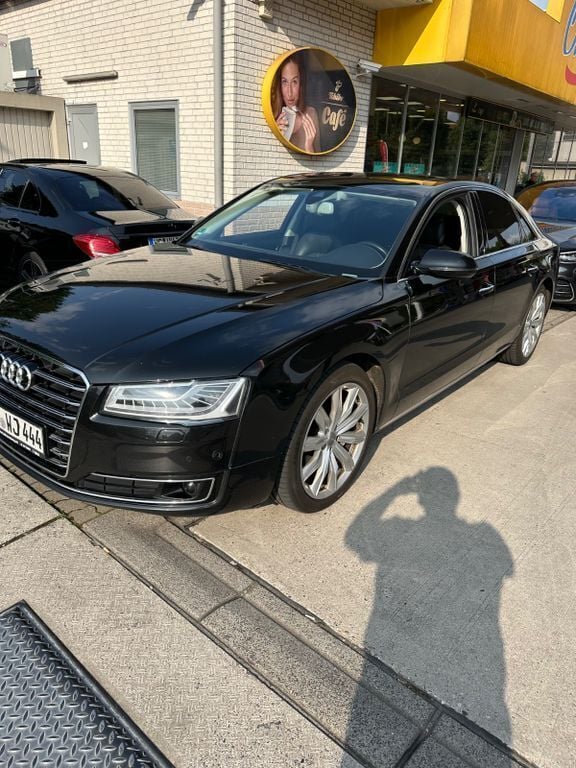 Schwarz Gebraucht 2018 Audi A8 Ambiente Limousine | 22.999 € - Bild 1/4