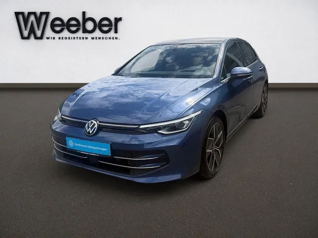 Gebraucht VW Golf VIII Edition 150 PS (110 kW) 2024 Anemonenblau (metallic) Limousine