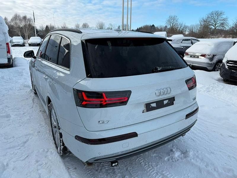 Gebraucht Audi Q7 S-Line 258 PS (189 kW) 2017 Weiß SUV