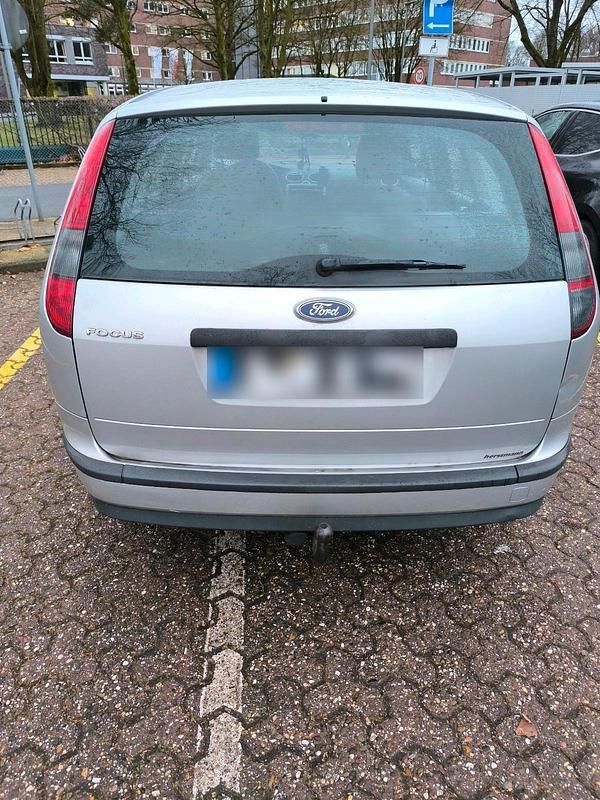 Gebraucht Ford Focus 101 PS (74 kW) 2005 Silber Kombi