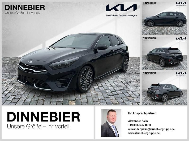 Schwarz (metallic) Neu 2025 Kia Ceed GT-Line Limousine | 28.378 € (Guter Preis) - Bild 1/4