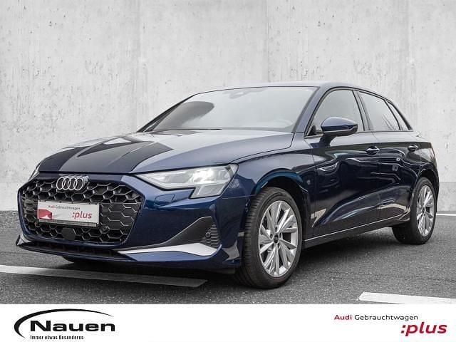 Navarrablau Gebraucht 2024 Audi A3 Ambiente Limousine | 32.250 € (Fairer Preis) - Bild 1/3