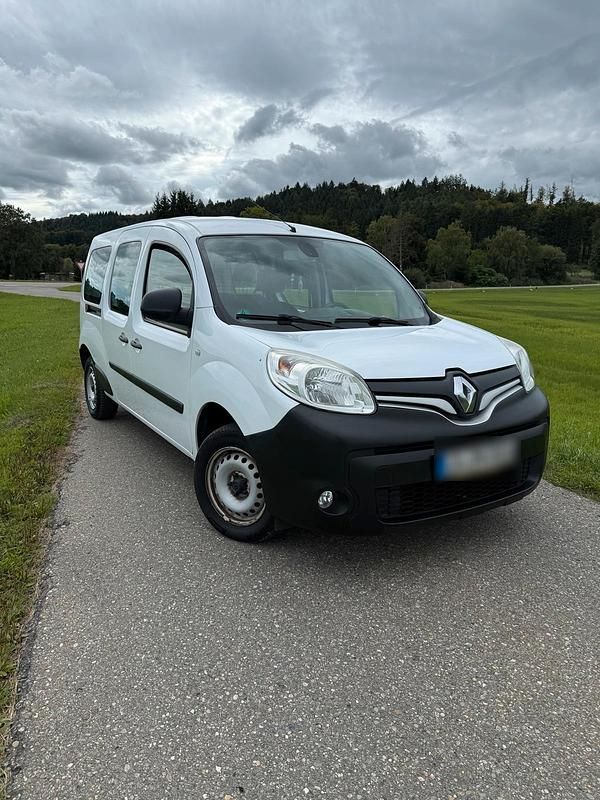 Weiß Gebraucht 2015 Renault Kangoo Van / Kleinbus | 4.700 € (Teuer) - Bild 1/4