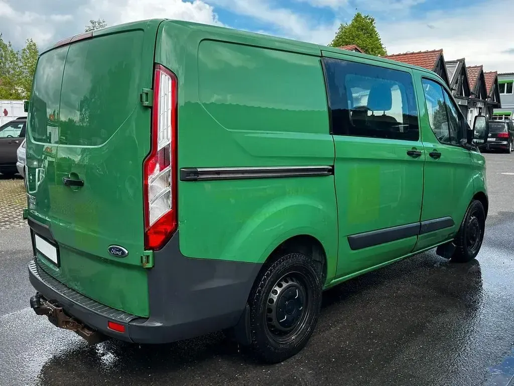 Gebraucht Ford Transit Custom 125 PS (91 kW) 2015 Grün Van