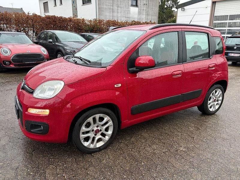 Gebraucht Fiat Panda Lounge 86 PS (63 kW) 2013 Rot Kleinwagen