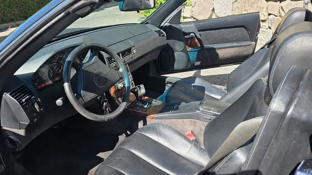 Gebraucht Mercedes SL300 231 PS (169 kW) 1992 Schwarz Cabrio
