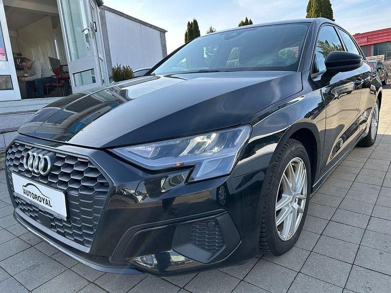 Gebraucht Audi A3 Basis 150 PS (110 kW) 2020 Schwarz Limousine