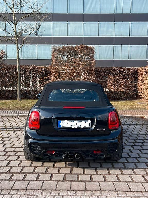 Gebraucht Mini Cooper S 192 PS (141 kW) 2017 Schwarz Kleinwagen