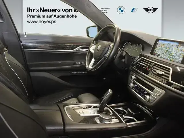 Gebraucht BMW 730 Shadowline 265 PS (194 kW) 2017 Black sapphire metallic Limousine