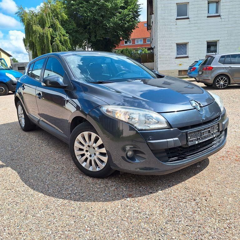 Schwarz Gebraucht 2009 Renault Mégane III Expression Limousine | 2.999 € (Fairer Preis) - Bild 1/4