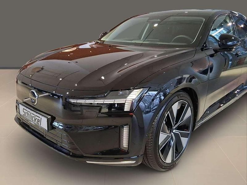 Neu Volvo ES90 Ultra 244 kW (333 PS) 2026 Onyx black / metallic Limousine