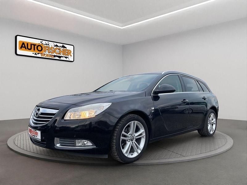 Gebraucht Opel Insignia 140 PS (102 kW) 2012 Schwarz Kombi
