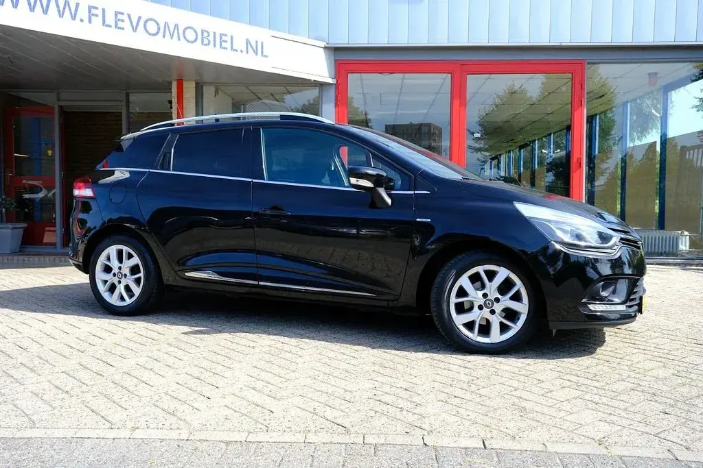 Gebraucht Renault Clio LIMITED 90 PS (66 kW) 2019 Schwarz Kombi