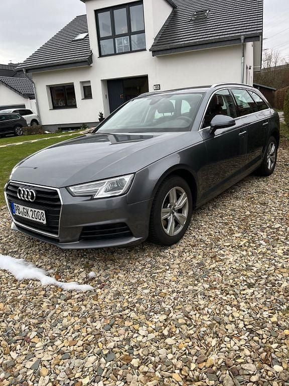 Gebraucht Audi A4 150 PS (110 kW) 2017 Grau Kombi