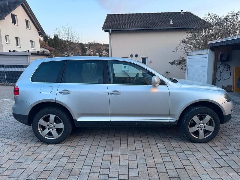 Gebraucht VW Touareg 313 PS (230 kW) 2005 Silber SUV