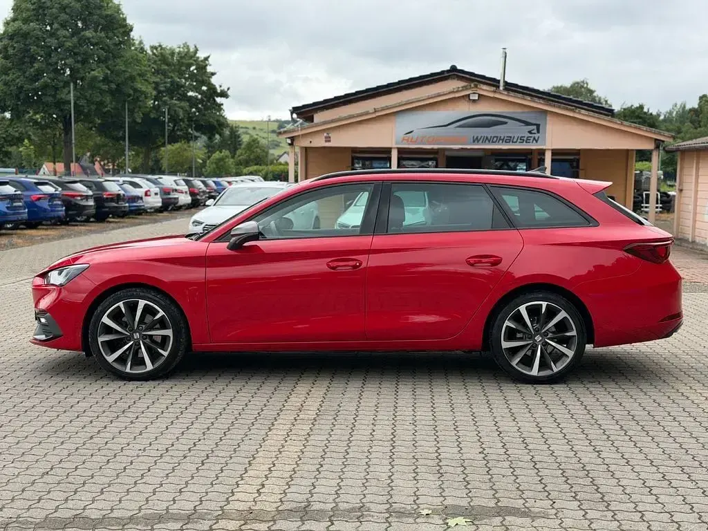 Gebraucht Seat Leon FR 150 PS (110 kW) 2022 Rot Limousine