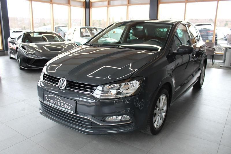 Gebraucht VW Polo LOUNGE 90 PS (66 kW) 2015 Grau Kleinwagen