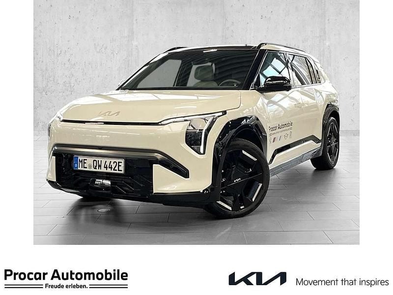 Weiß Gebraucht 2025 Kia EV3 4 SUV | 38.888 € (Fairer Preis) - Bild 1/4