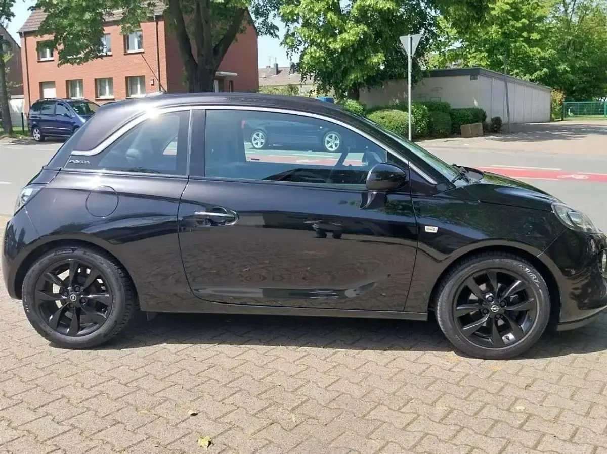 Gebraucht Opel Adam Open Air 87 PS (63 kW) 2017 Onyx schwarz Kleinwagen