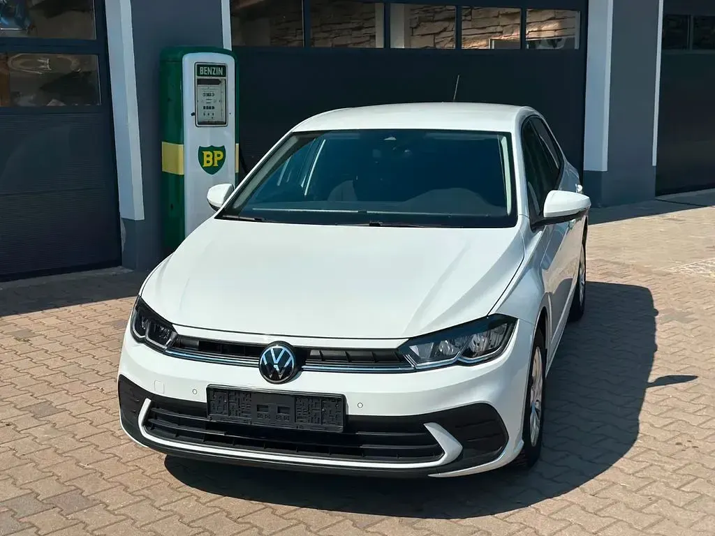 Gebraucht VW Polo Life 95 PS (69 kW) 2022 Weiß Kleinwagen