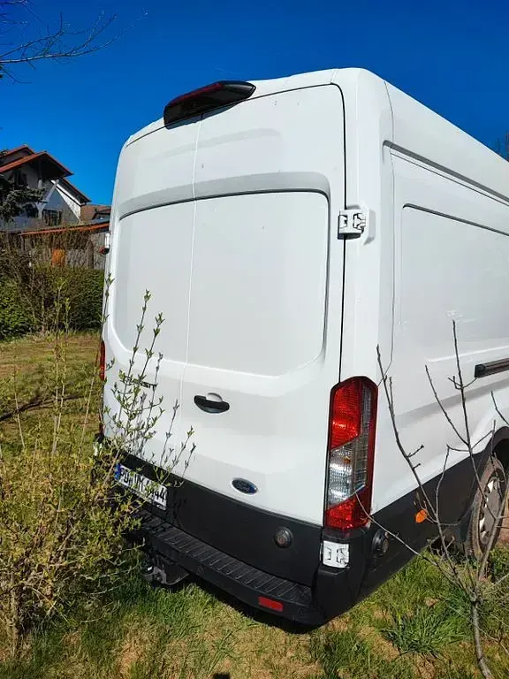 Gebraucht Ford Transit 131 PS (96 kW) 2021 Weiß Van / Kleinbus
