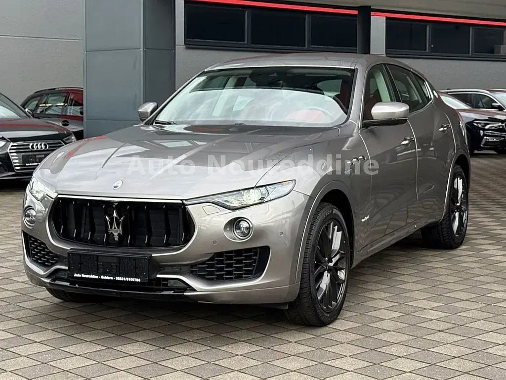 Gebraucht Maserati Levante 349 PS (256 kW) 2018 Grigio metallo SUV