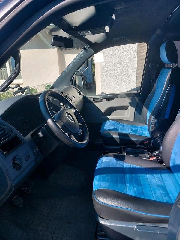 Gebraucht VW T5 130 PS (95 kW) 2009 Schwarz Van