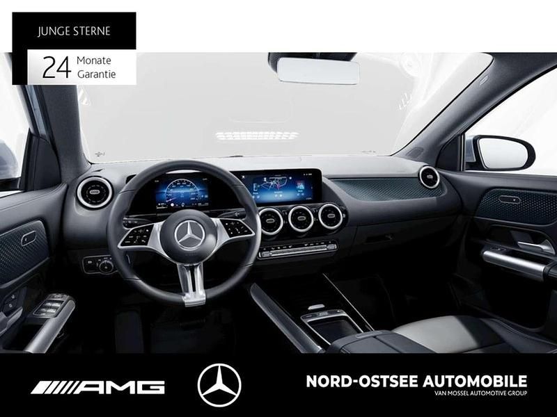 Gebraucht Mercedes GLA200 Progressive 163 PS (119 kW) 2025 Metalliclack hightechsilber SUV